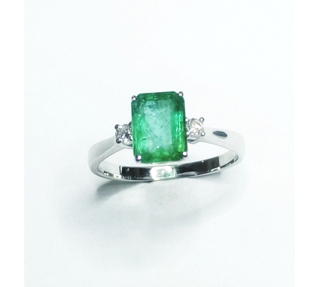 SORTIJA ORO BLANCO DIAMANTES Y ESMERALDA